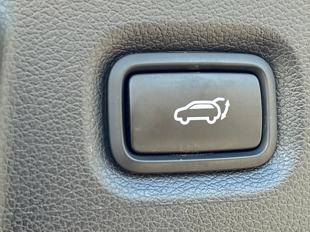 Certified 2023 Hyundai Santa Fe SEL AWD/4WD image 25