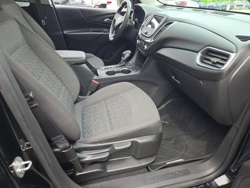 Used 2022 Chevrolet Equinox LT AWD/4WD image 14