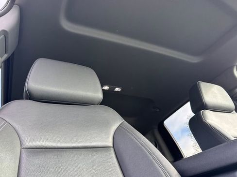 Used 2024 GMC Sierra 1500 SLT image 20