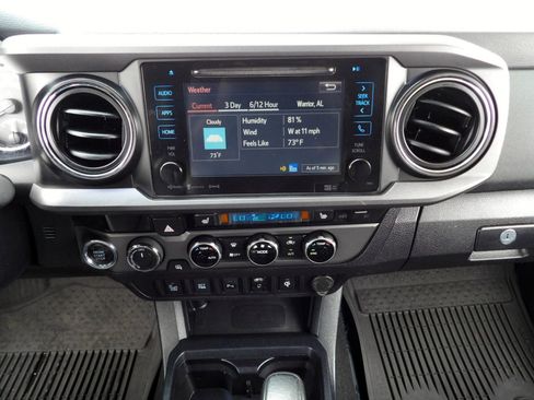 Used 2017 Toyota Tacoma TRD Pro image 20