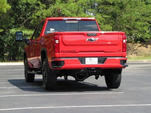 Used 2022 Chevrolet Silverado 2500 LT w/ Z71 Sport Edition AWD/4WD image 11