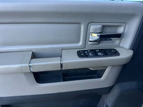 Used 2011 RAM 3500 SLT w/ Protection Group AWD/4WD image 10
