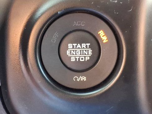 Used 2021 Jeep Wrangler Unlimited Sport AWD/4WD image 20