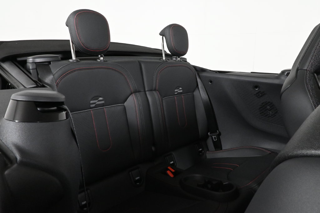 Used 2026 MINI Cooper S FWD image 40