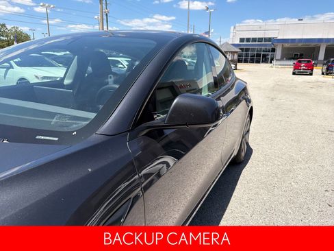 Used 2024 Tesla Model 3 Standard Range RWD image 12