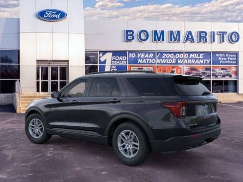 New 2026 Ford Explorer Active AWD/4WD image 4
