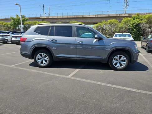 Used 2018 Volkswagen Atlas SE FWD image 4