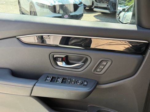 Used 2023 Honda Pilot EX-L image 19