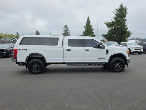 Used 2017 Ford F350 XLT AWD/4WD image 7