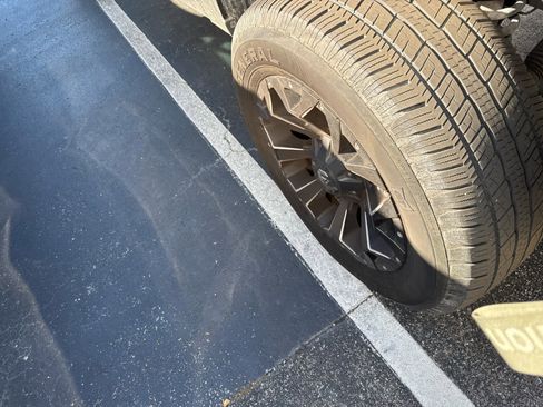 Used 2014 Ford F150 STX w/ Equipment Group 201A Mid image 4