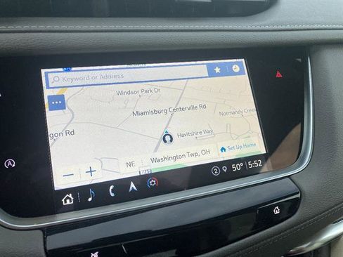 Certified 2022 Cadillac XT5 Premium Luxury image 16