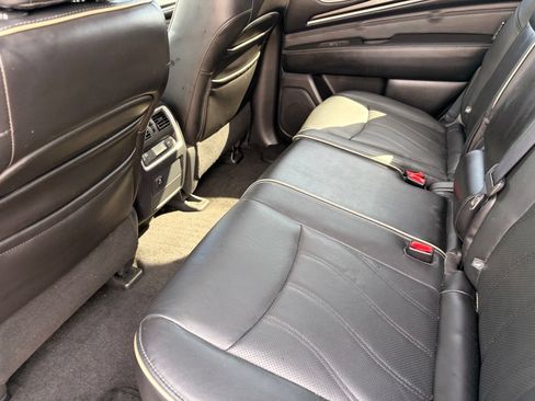 Used 2018 INFINITI QX60 Luxe AWD/4WD image 16