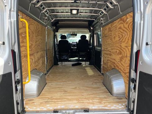 Used 2024 RAM ProMaster 2500 w/ Quick Order Package 22H SLT+ FWD image 4