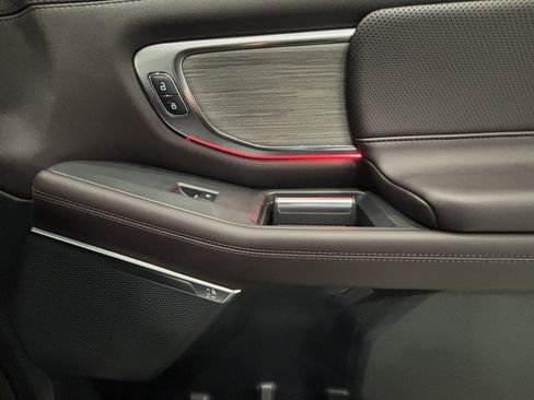 New 2026 Ford Expedition Max Platinum image 36