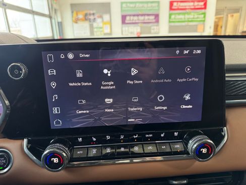 Used 2024 GMC Canyon AT4 w/ AT4 Premium Package image 23