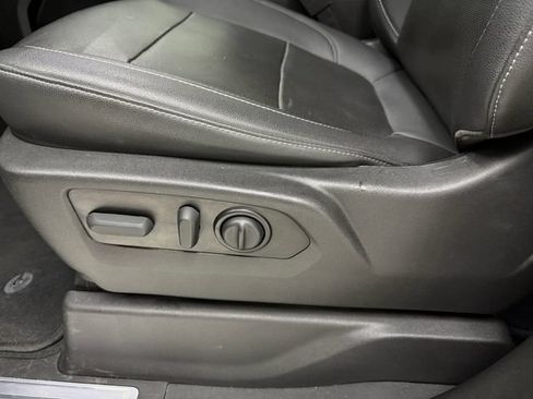 Used 2022 GMC Sierra 1500 SLT RWD image 27