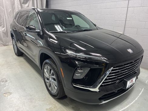 New 2026 Buick Enclave Preferred w/ Power Package image 5