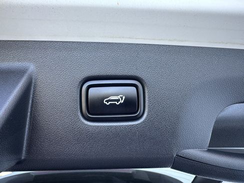 Used 2022 Hyundai Tucson Limited AWD/4WD image 26