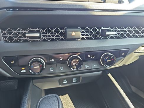 Used 2023 Honda Accord EX image 25