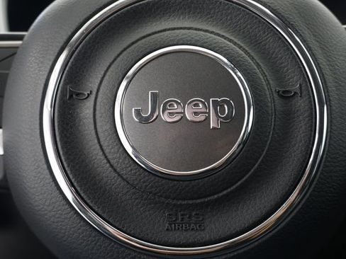 Certified 2018 Jeep Compass Limited image 52
