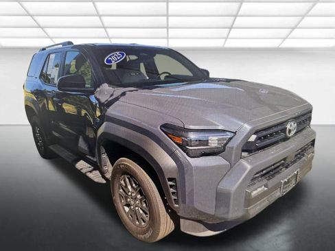 Used 2025 Toyota 4Runner SR5 AWD/4WD image 1