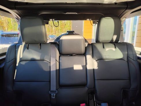 New 2026 Jeep Wrangler Unlimited Rubicon image 28