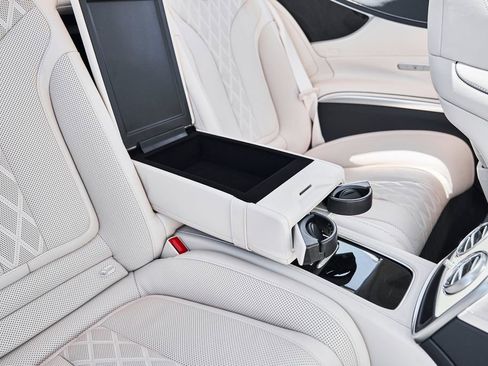 Used 2020 Mercedes-Benz S 560 4MATIC Coupe image 33