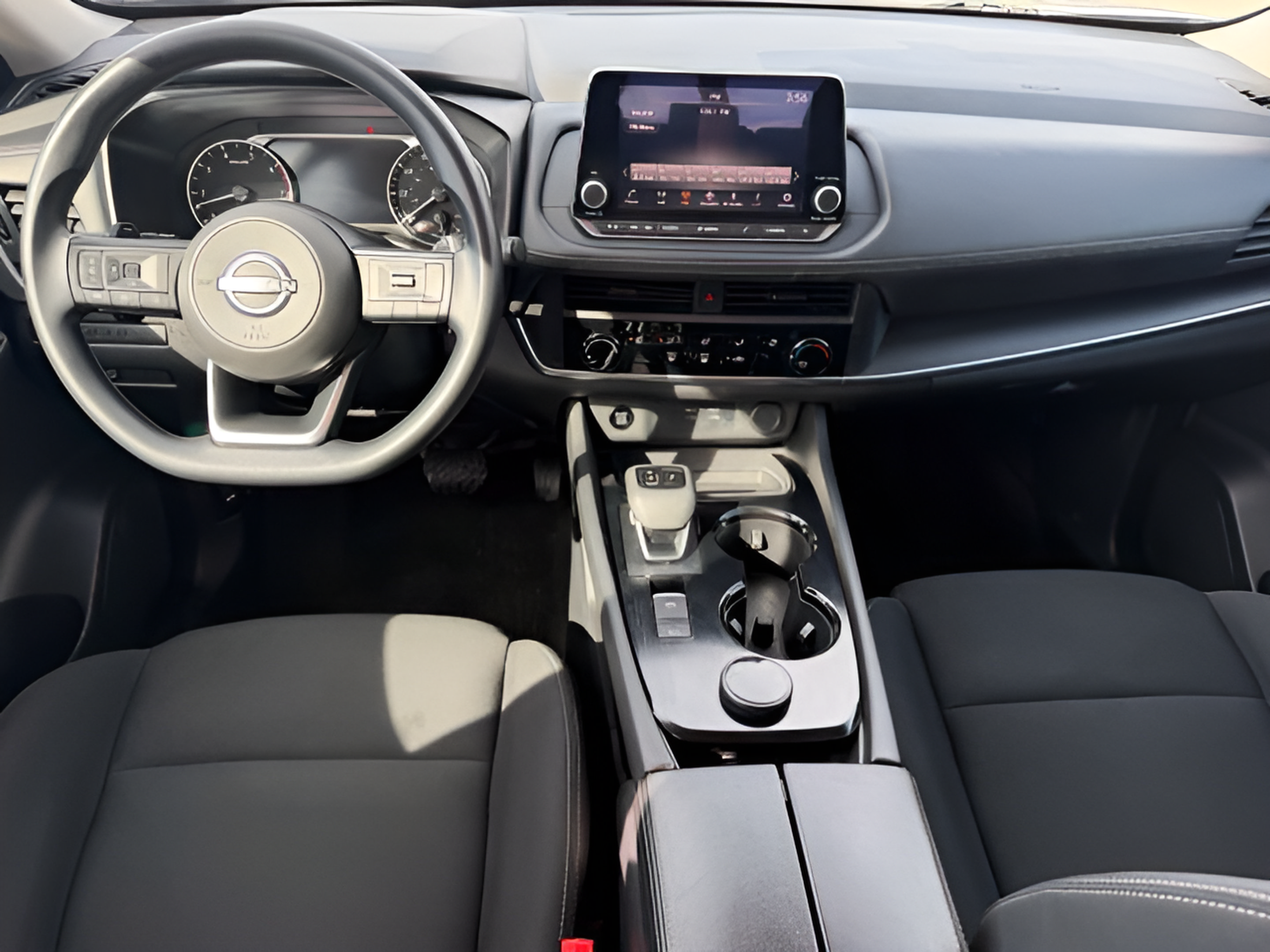 Used 2024 Nissan Rogue S AWD/4WD image 10