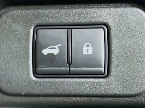 Used 2023 Nissan Rogue SV w/ SV Premium B Package FWD image 28