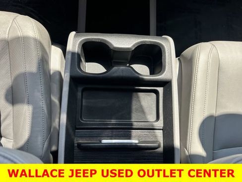 Used 2018 Honda Odyssey EX-L image 19