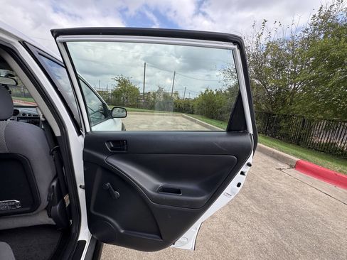 Used 2007 Pontiac Vibe image 21