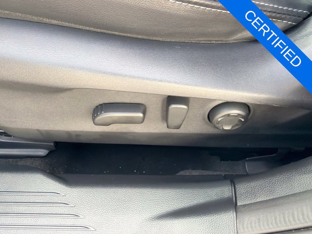 Certified 2023 Subaru Outback Touring XT AWD/4WD image 12