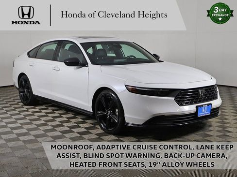 Used 2023 Honda Accord Sport image 1