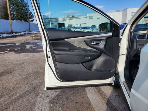 Used 2017 Nissan Murano Platinum w/ Platinum Technology Package image 15