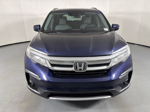 Used 2019 Honda Pilot Touring image 3