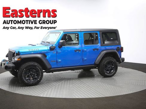 Used 2023 Jeep Wrangler Unlimited w/ Cold Weather Group AWD/4WD image 60