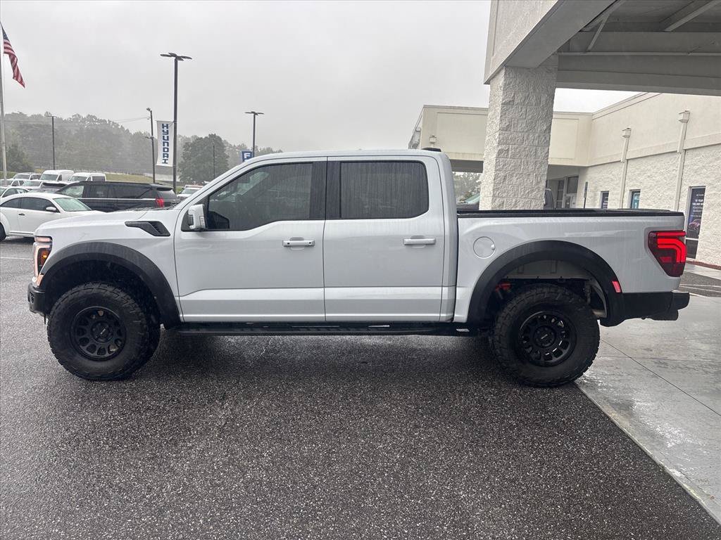 Used 2025 Ford F150 Raptor AWD/4WD image 24