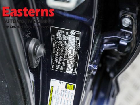 Used 2022 Toyota Corolla LE image 34