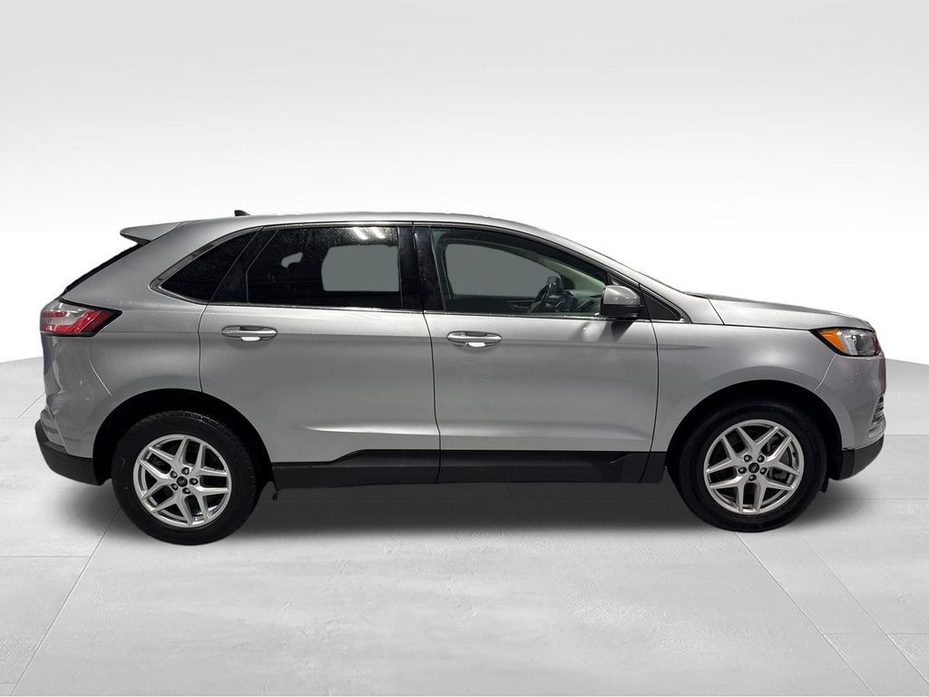 Used 2024 Ford Edge SEL AWD/4WD image 49