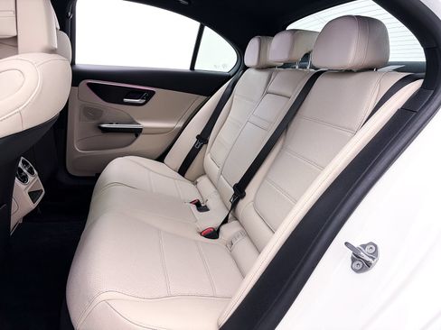 Used 2024 Mercedes-Benz C 300 Sedan image 39