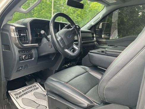 Certified 2023 Ford F250 Lariat w/ Sport Appearance Package AWD/4WD image 15