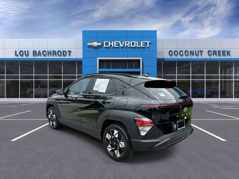 Used 2025 Hyundai Kona SEL FWD image 6