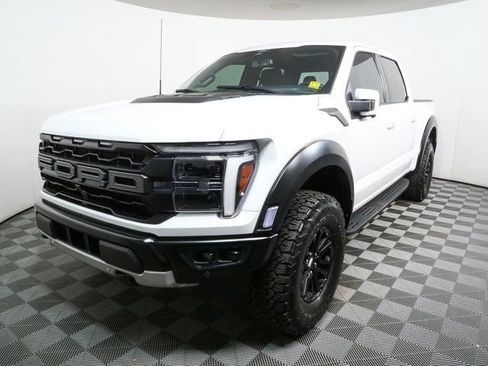 Used 2025 Ford F150 Raptor AWD/4WD image 31