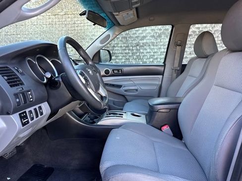 Used 2014 Toyota Tacoma 4x4 Double Cab w/ TRD Sport Package image 11