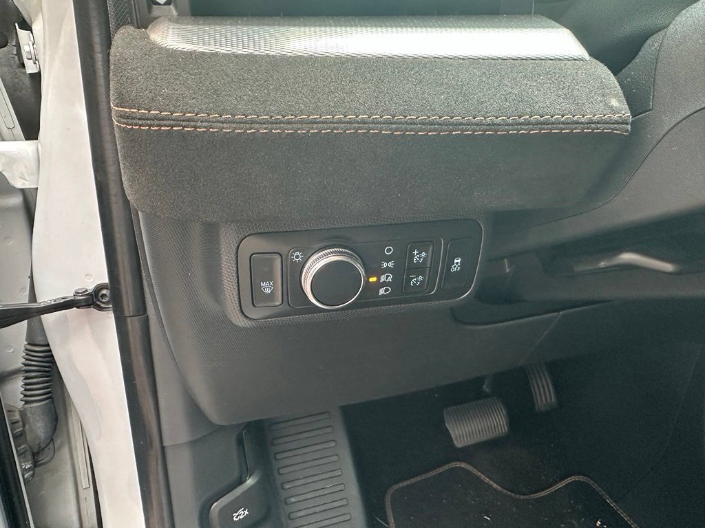 Used 2022 Ford Mustang Mach-E GT AWD/4WD image 19