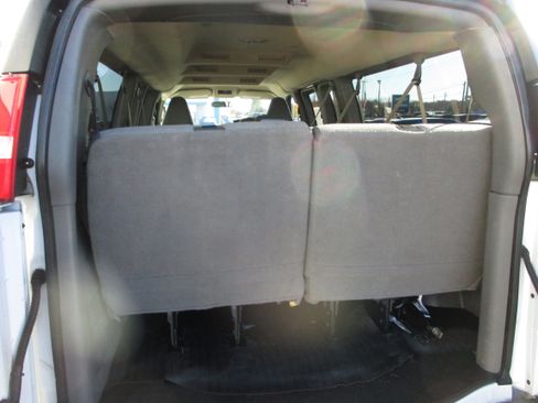 Used 2023 Chevrolet Express 3500 LS image 10