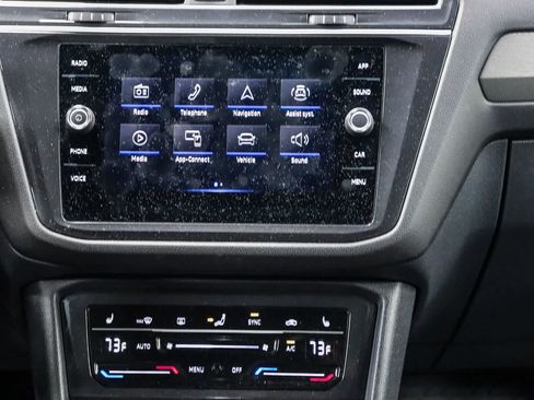 Used 2023 Volkswagen Tiguan SE R-Line FWD image 15