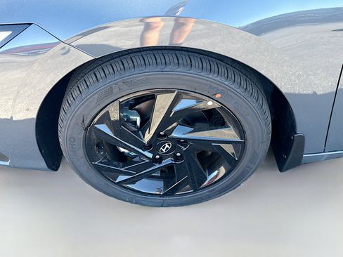 New 2026 Hyundai Elantra Sport FWD image 23