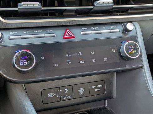 Used 2025 Hyundai Sonata SEL image 17