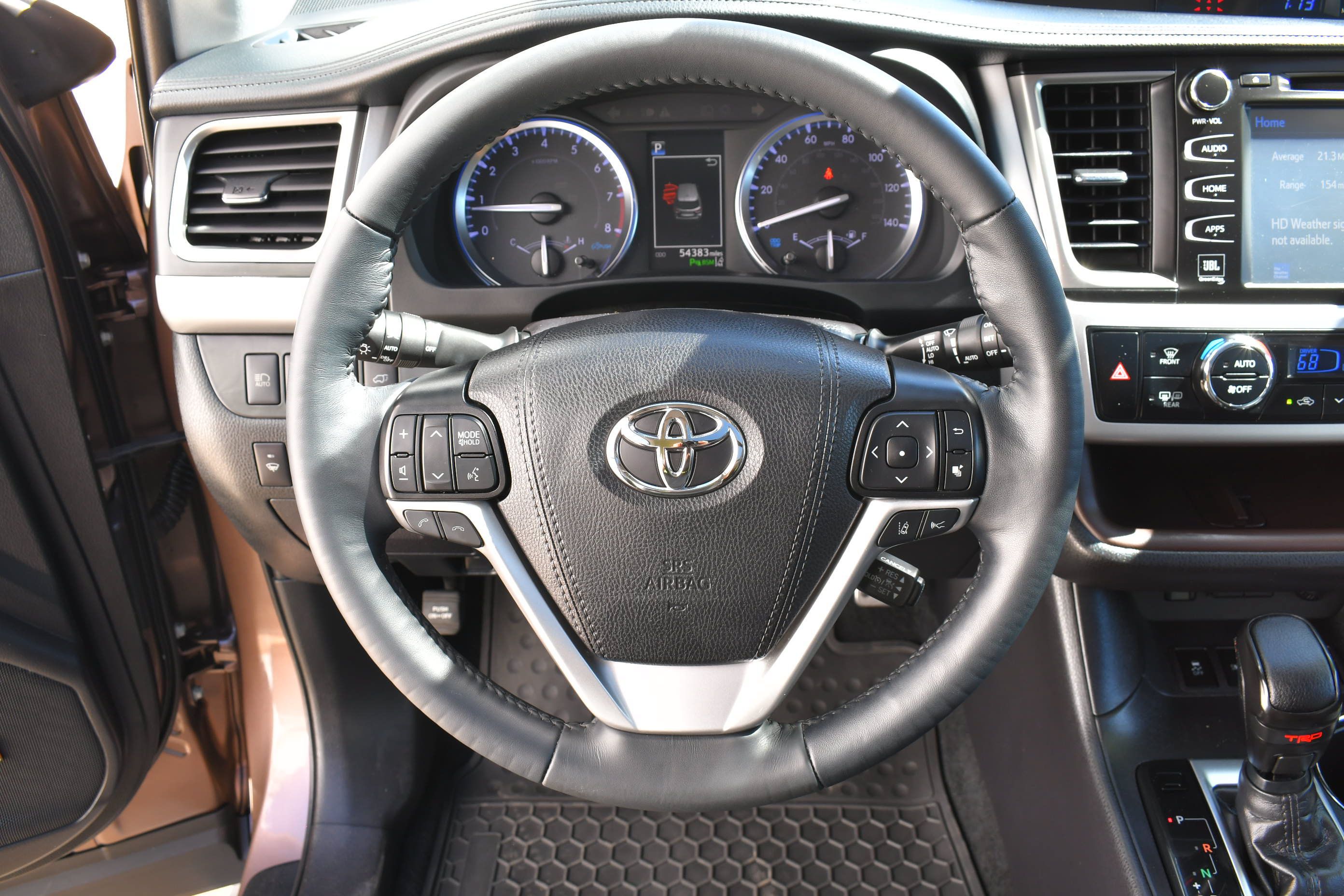 Used 2019 Toyota Highlander Limited Platinum AWD/4WD image 22